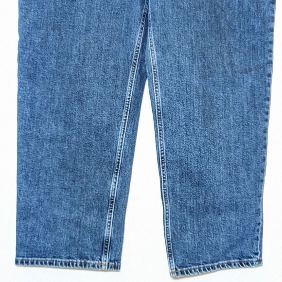 Everlane The Way-High Jean in Vintage Indigo - Picture 7 of 14